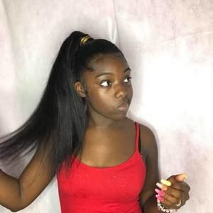 Meet your Posher, Lyssá